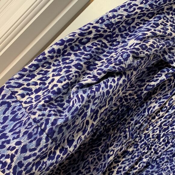 Joan Rivers size large jacket/fitted top blue & white animal print - Picture 8 of 10